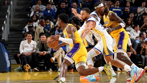 霍福德首秀3×4!布朗尼5分5失误 艾顿7+7 勇士轻取湖人