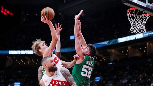 莫格博反篮绝杀 猛龙完成惊天27分逆转!绿军末节10失误!