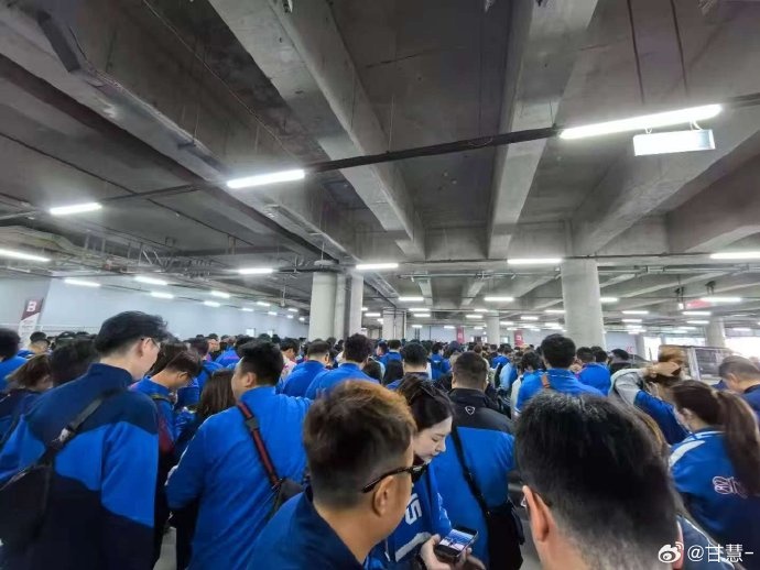澎湃:远征球迷撬动文旅经济 3000申花球迷在大连带动千万元消费