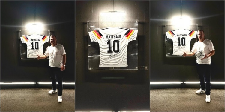 马特乌斯捐赠球衣在罗马奥林匹克球场展览,在这赢得世界杯欧洲杯