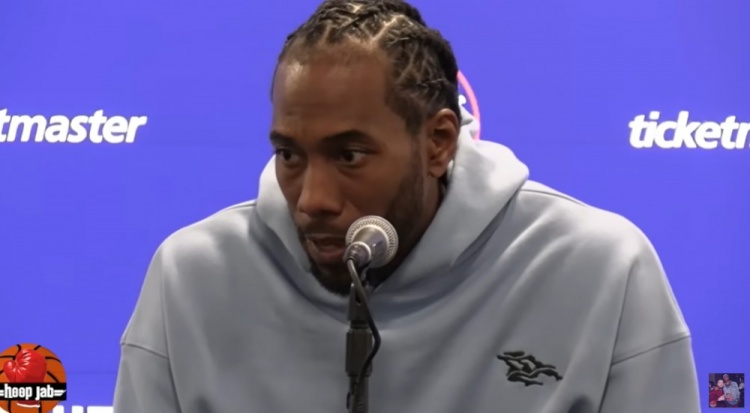 小卡：比尔是非常有威胁的得分手 科林斯的跑跳能力是最顶级的