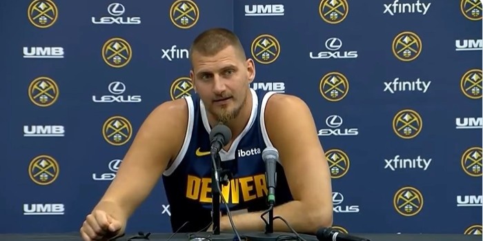 明年是否续约?约基奇:我没在想这件事 我的计划是永远留在掘金