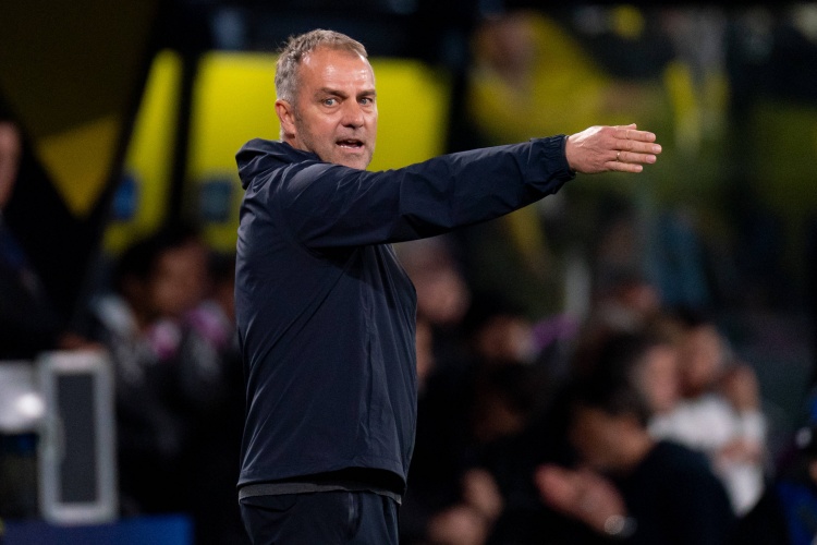 马卡:巴萨决定取消前往利比亚的友谊赛,并退还已收取的500万欧